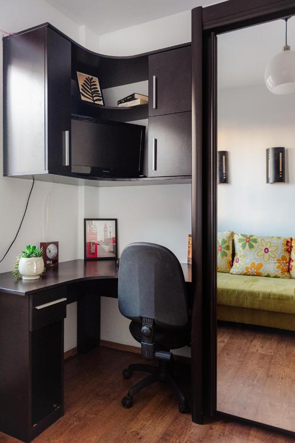 Promenada Old Town Apartment Bucharest Luaran gambar