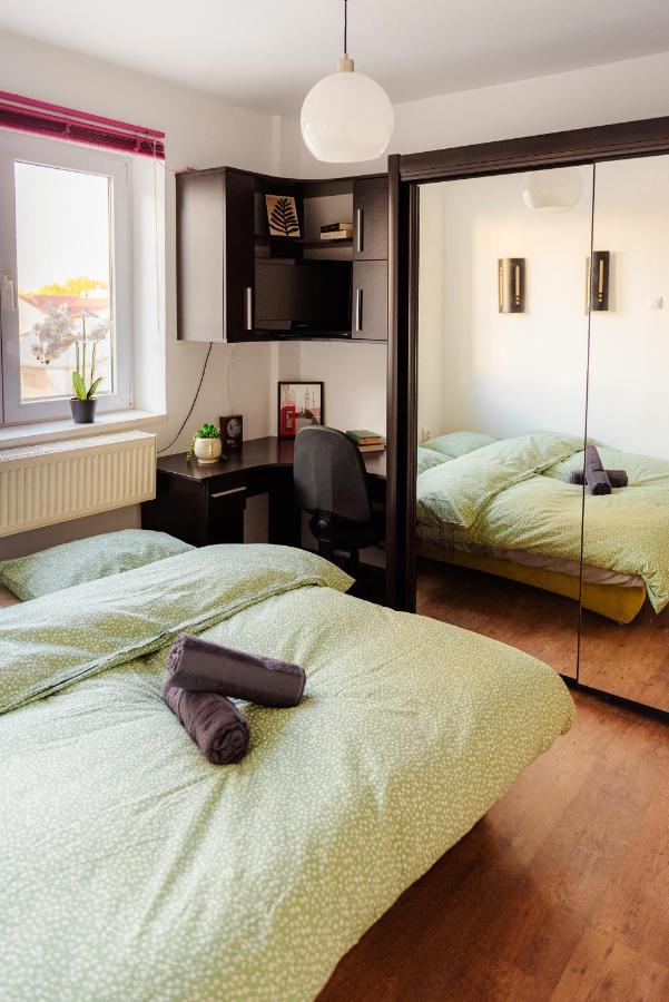 Promenada Old Town Apartment Bucharest Luaran gambar