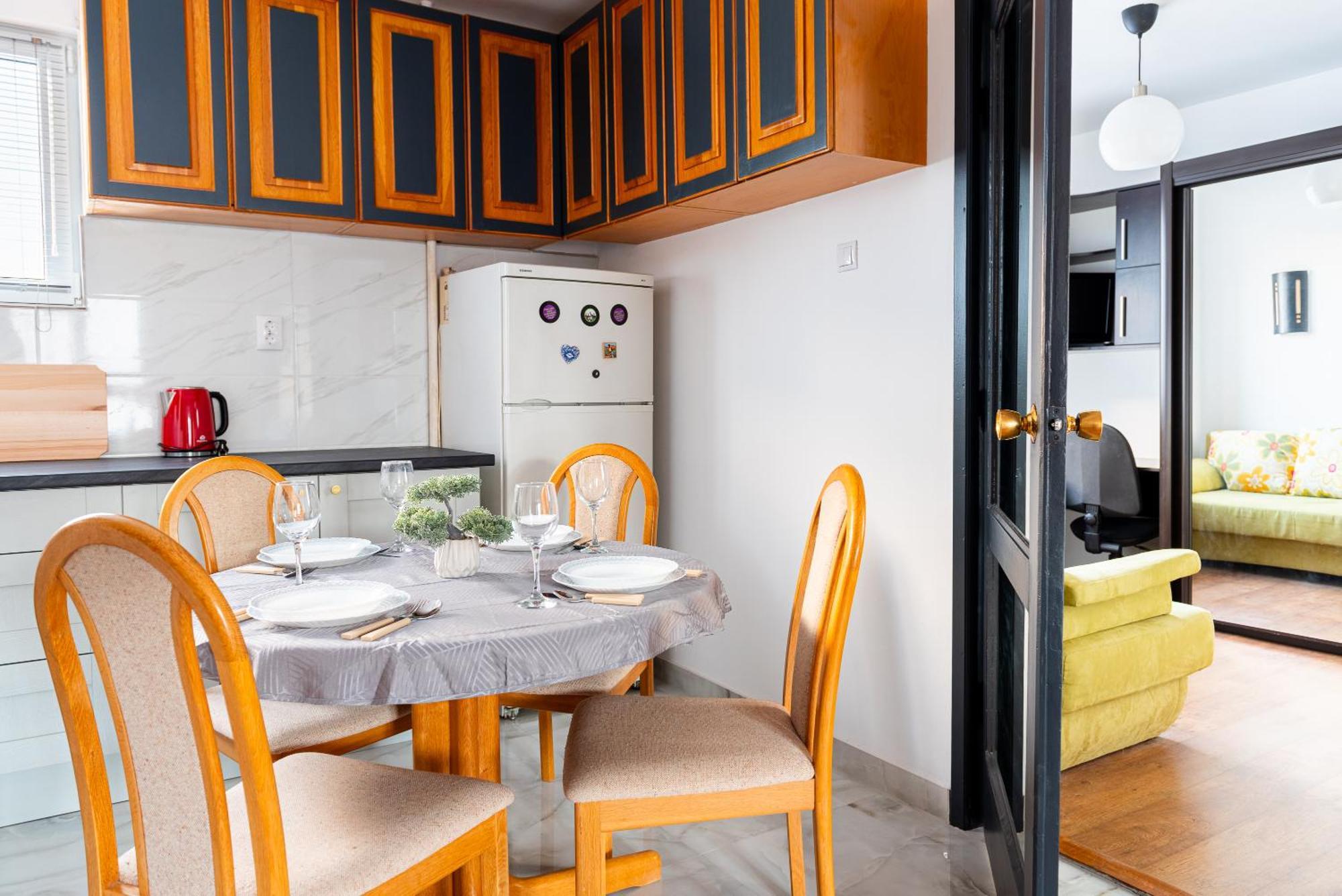 Promenada Old Town Apartment Bucharest Luaran gambar